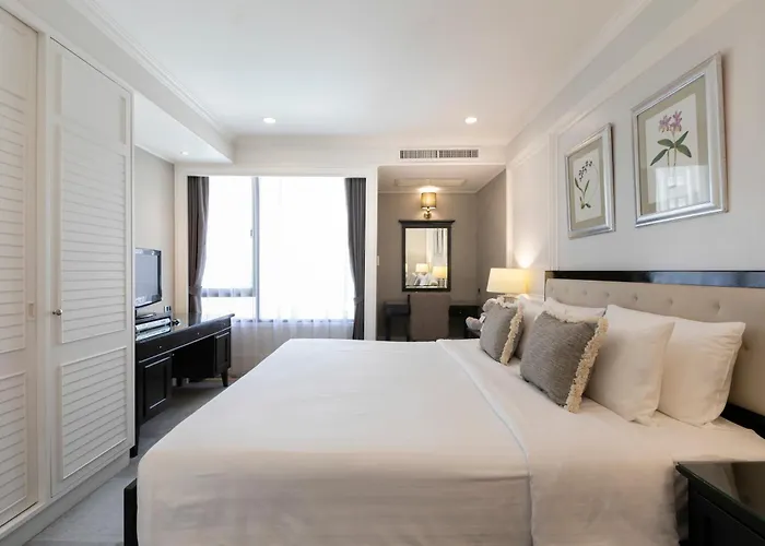 Cape House Hotel,