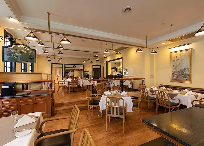 Cape House Hotel, 5*